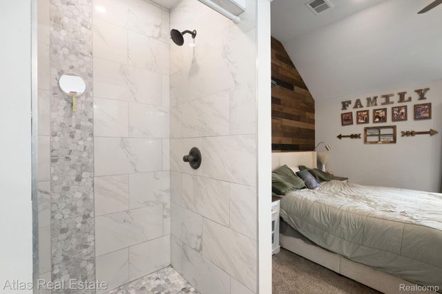 10025 Grand Blanc Road, Gaines Township, MI 48436