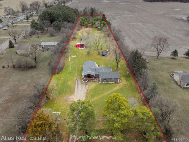 10025 Grand Blanc Road, Gaines Township, MI 48436