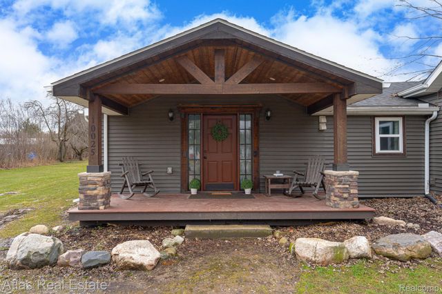 10025 Grand Blanc Road, Gaines Township, MI 48436