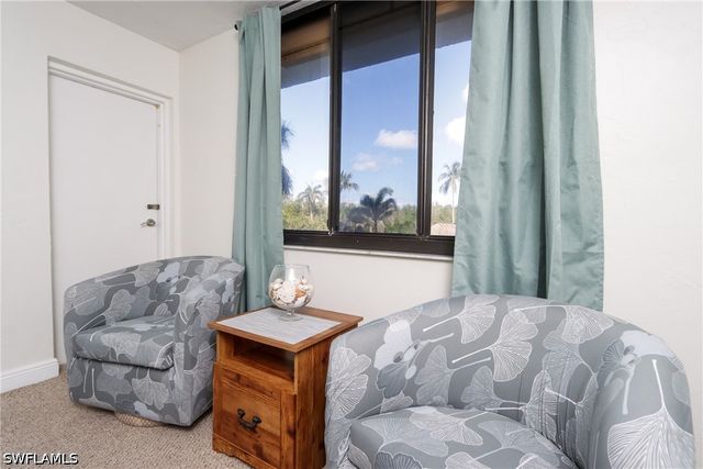 11 Bluebill AVE 103, Naples, FL 34103