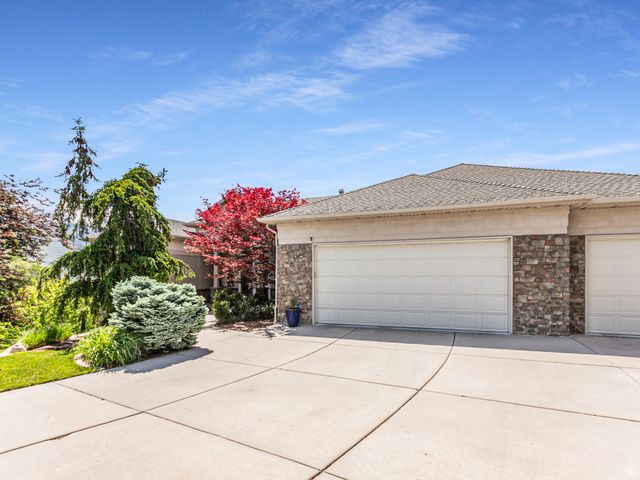 235 E 3575 N, North Ogden, UT 84414