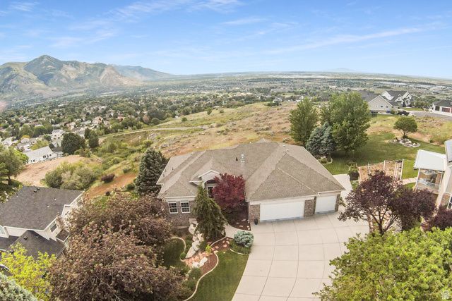 235 E 3575 N, North Ogden, UT 84414