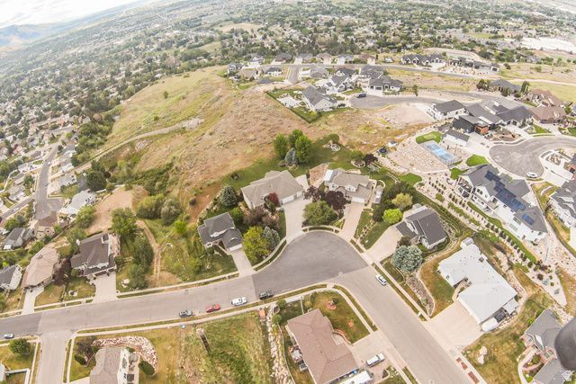 235 E 3575 N, North Ogden, UT 84414