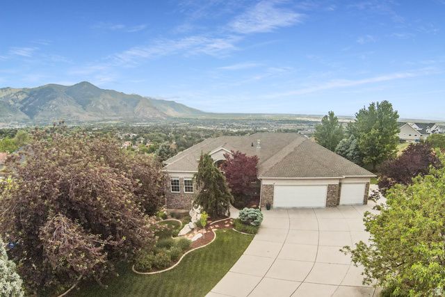 235 E 3575 N, North Ogden, UT 84414