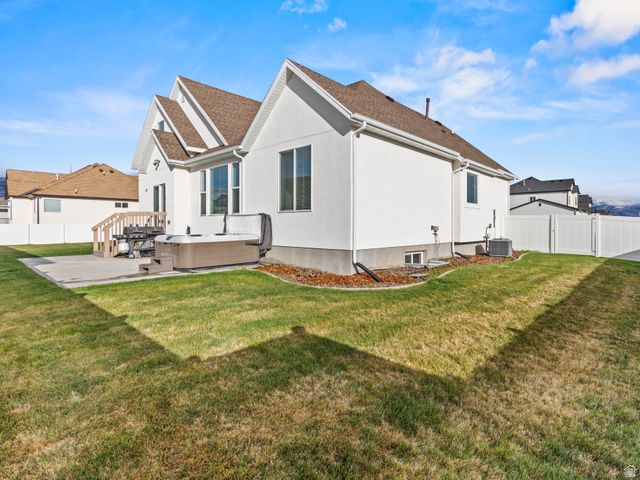 2354 W BOOTHILL DR, Kaysville, UT 84037