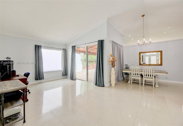 3103 NW 97th Ct, Doral, FL 33172