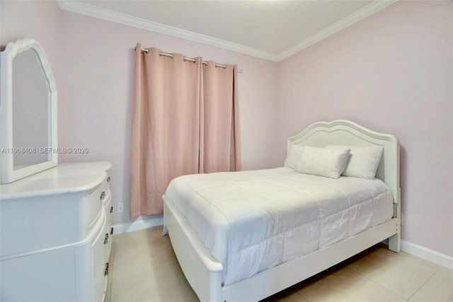 3103 NW 97th Ct, Doral, FL 33172