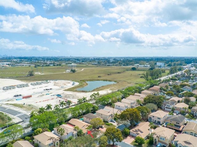 3103 NW 97th Ct, Doral, FL 33172