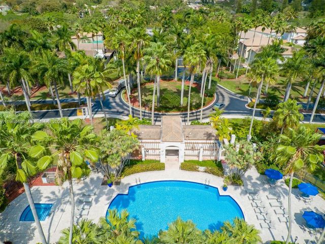 3103 NW 97th Ct, Doral, FL 33172