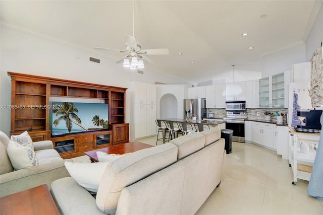 3103 NW 97th Ct, Doral, FL 33172