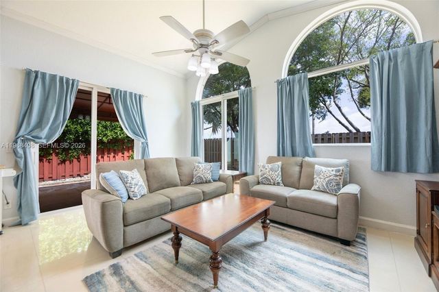 3103 NW 97th Ct, Doral, FL 33172