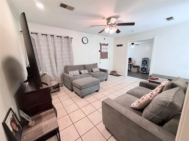 10640 Aledo Drive, Dallas, TX 75228