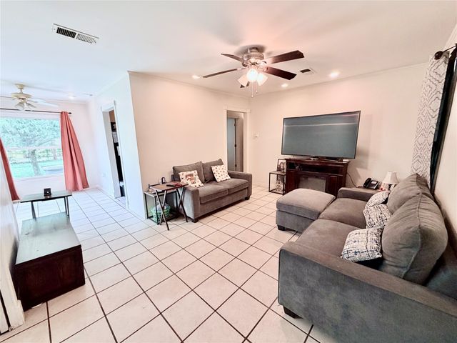 10640 Aledo Drive, Dallas, TX 75228