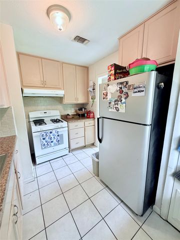 10640 Aledo Drive, Dallas, TX 75228