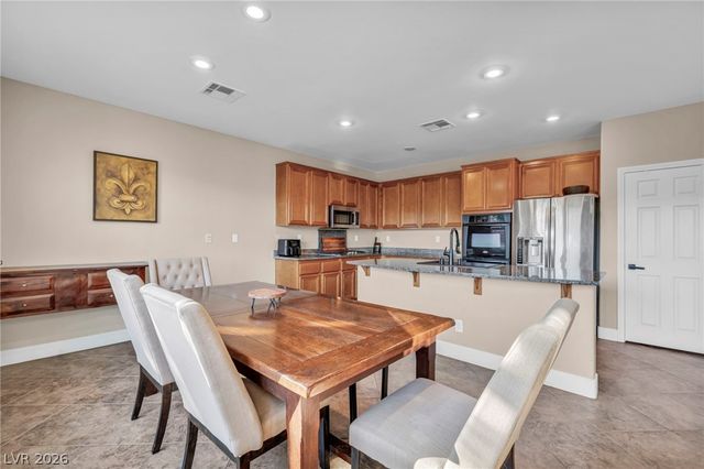 617 Apricot Rose Place, Las Vegas, NV 89138