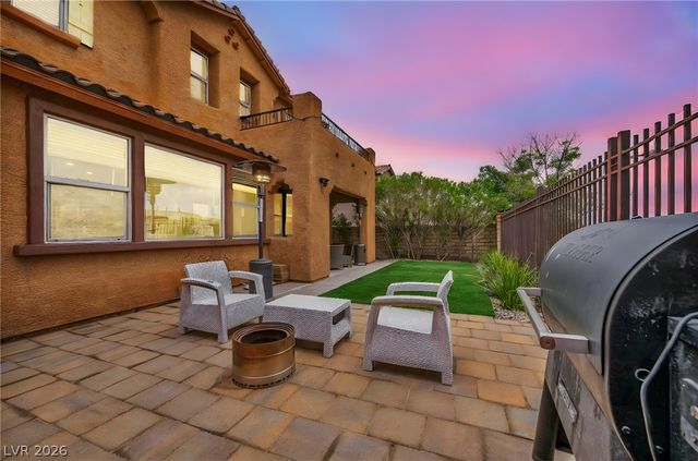 617 Apricot Rose Place, Las Vegas, NV 89138