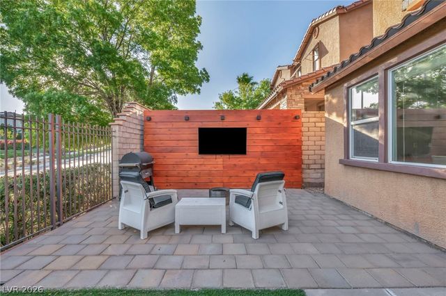 617 Apricot Rose Place, Las Vegas, NV 89138