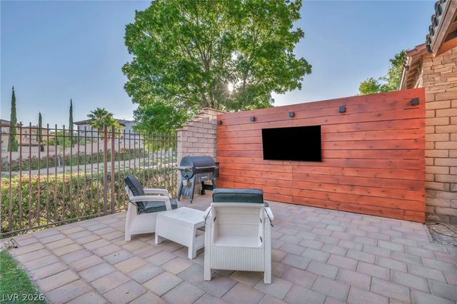 617 Apricot Rose Place, Las Vegas, NV 89138