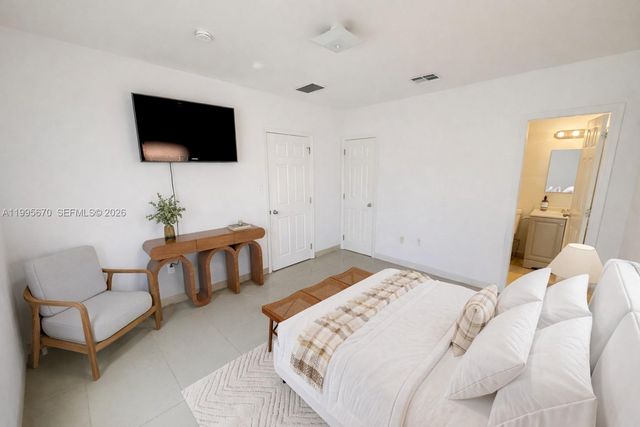 2155 NW 28th St 0, Miami, FL 33142