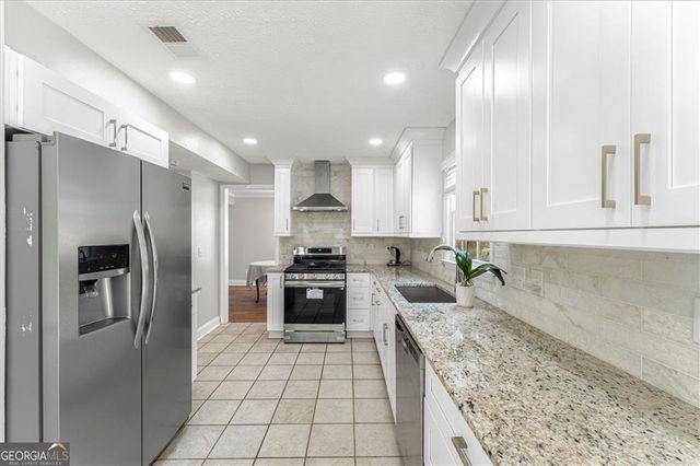 4330 Abbotts Pointe Court, Duluth, GA 30097