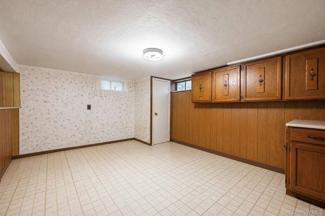 22 Beacon Drive, Sound Beach, NY 11789