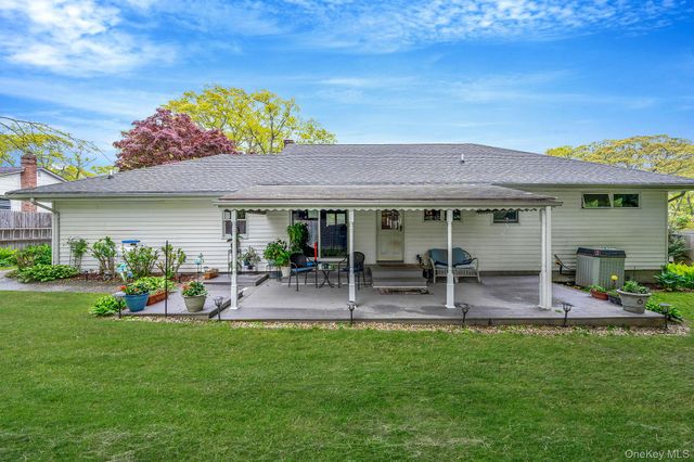 22 Beacon Drive, Sound Beach, NY 11789