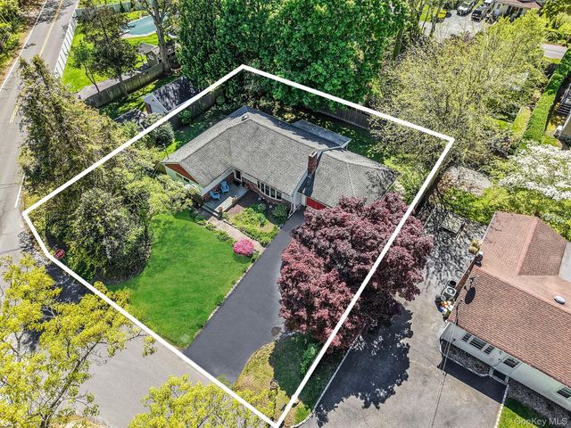 22 Beacon Drive, Sound Beach, NY 11789