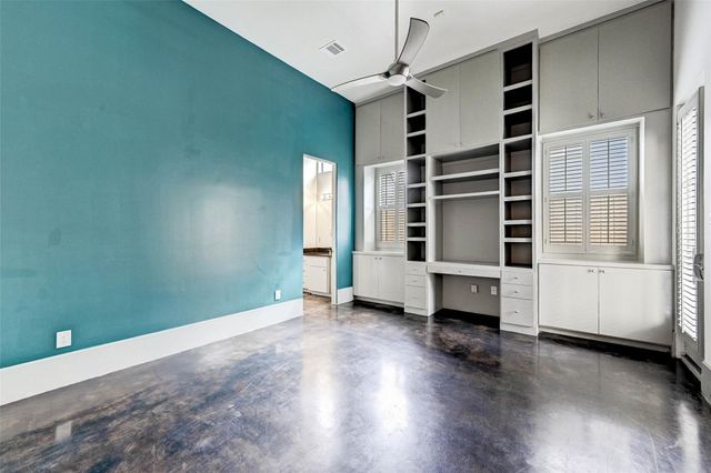 3128 Alabama Court, Houston, TX 77027