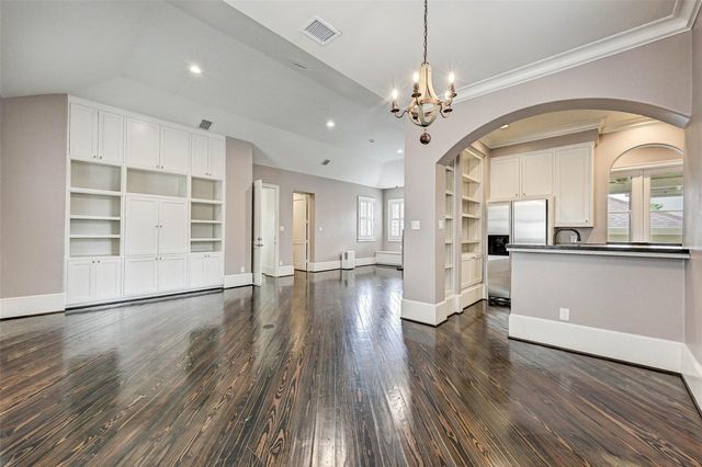 3128 Alabama Court, Houston, TX 77027