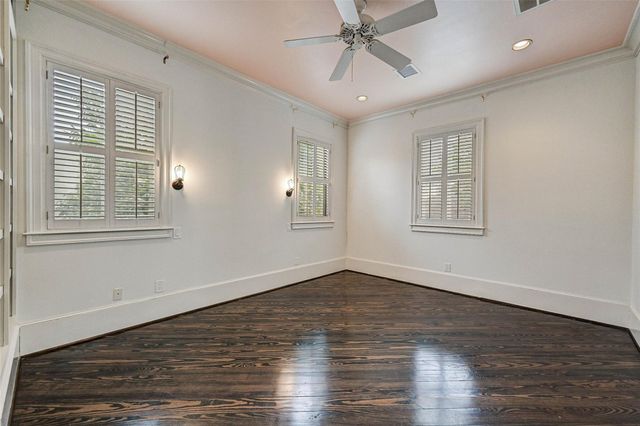 3128 Alabama Court, Houston, TX 77027