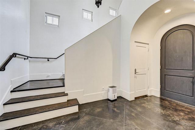3128 Alabama Court, Houston, TX 77027