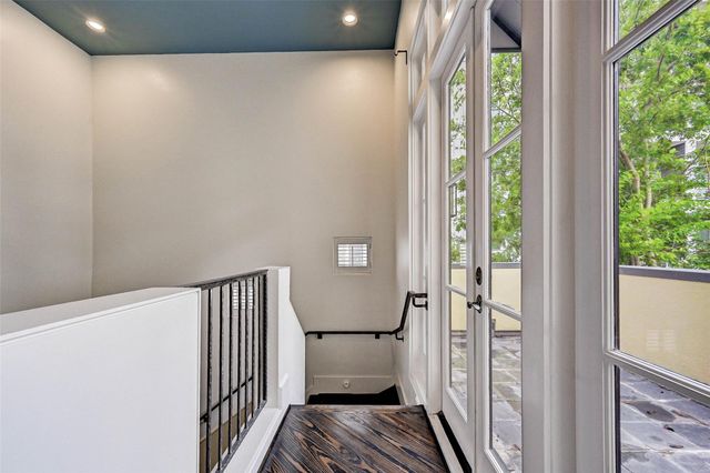 3128 Alabama Court, Houston, TX 77027