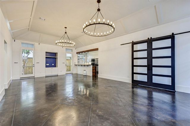 3128 Alabama Court, Houston, TX 77027