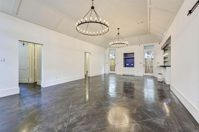 3128 Alabama Court, Houston, TX 77027