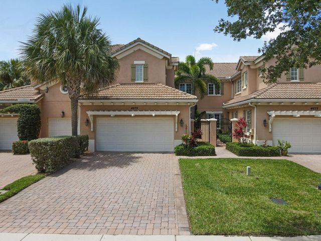 4679 Cadiz Circle, Palm Beach Gardens, FL 33418