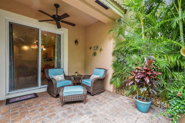 4679 Cadiz Circle, Palm Beach Gardens, FL 33418