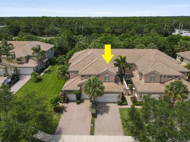 4679 Cadiz Circle, Palm Beach Gardens, FL 33418