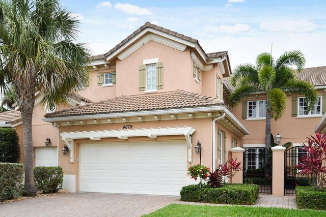 4679 Cadiz Circle, Palm Beach Gardens, FL 33418