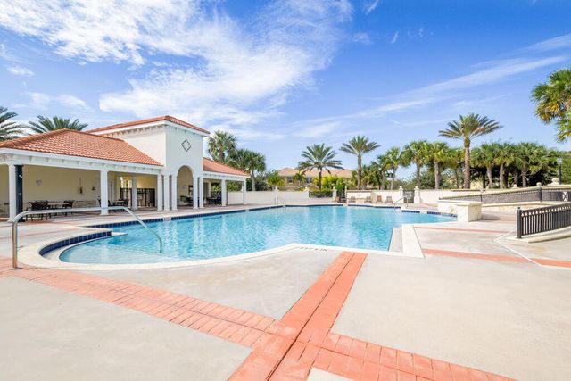 4679 Cadiz Circle, Palm Beach Gardens, FL 33418