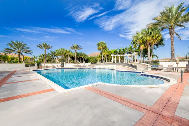 4679 Cadiz Circle, Palm Beach Gardens, FL 33418