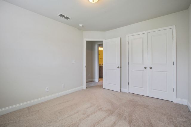 7824 Montview Road, North Charleston, SC 29418