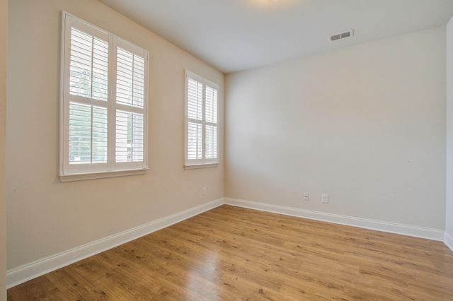 7824 Montview Road, North Charleston, SC 29418