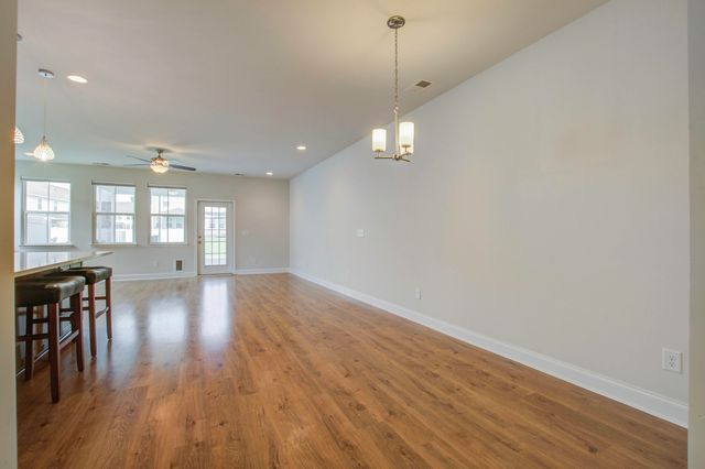 7824 Montview Road, North Charleston, SC 29418