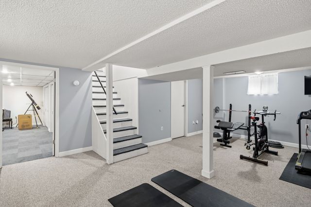 3601 SW 30th Street, Des Moines, IA 50321