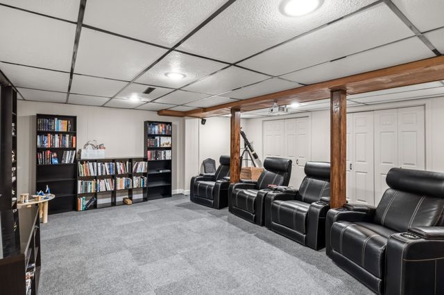 3601 SW 30th Street, Des Moines, IA 50321