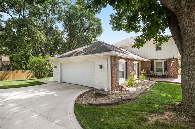 3601 SW 30th Street, Des Moines, IA 50321