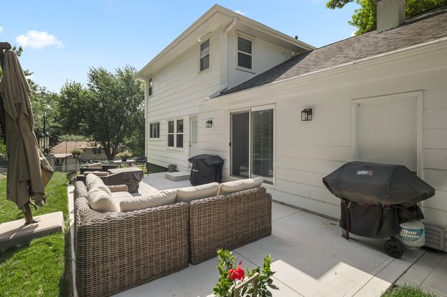 3601 SW 30th Street, Des Moines, IA 50321