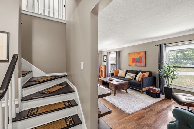 3601 SW 30th Street, Des Moines, IA 50321