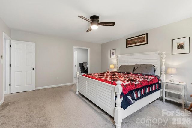 1171 37th Avenue Drive NE, Hickory, NC 28601