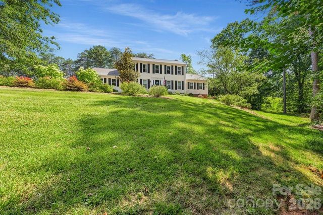 1171 37th Avenue Drive NE, Hickory, NC 28601